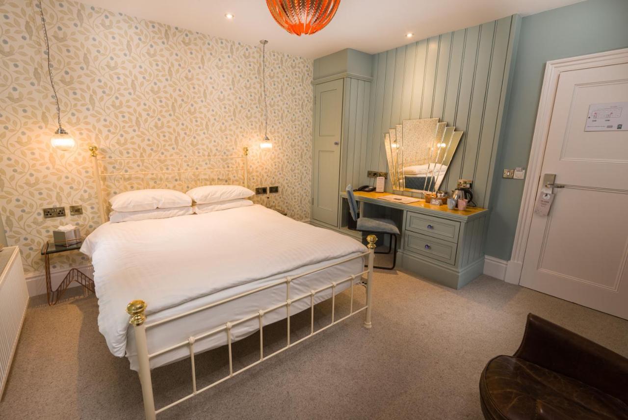 Crown Hotel Stamford Kültér fotó