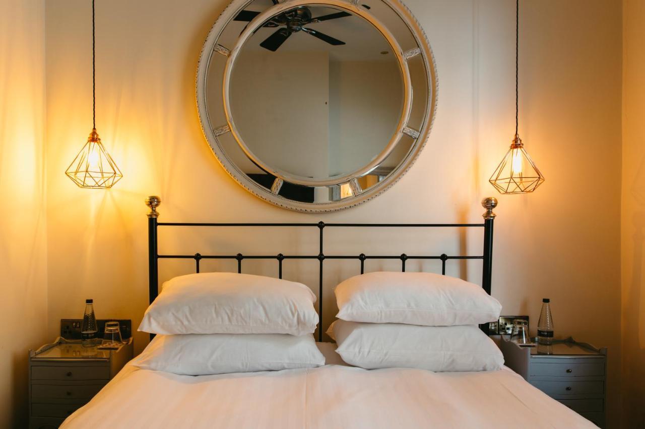 Crown Hotel Stamford Kültér fotó