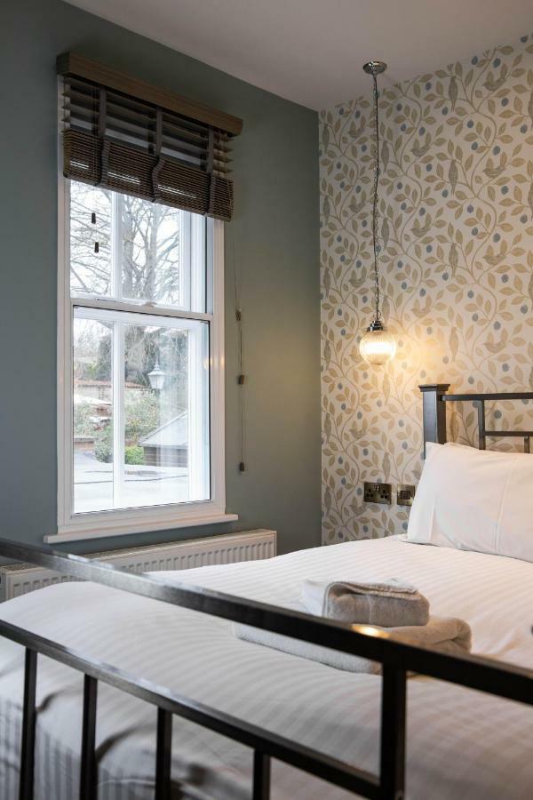 Crown Hotel Stamford Kültér fotó